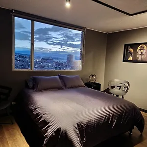 acogedor-y-moderno-apartamento-centro-historico.hotels-bogota.net/