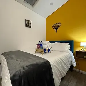 moderno-loft-zona-norte.hotels-bogota.net/